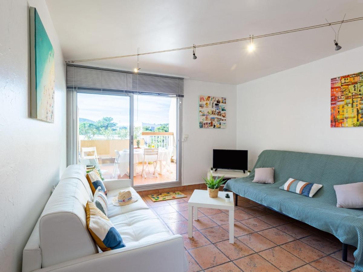 Apartment Le Port De Bormes By Interhome מראה חיצוני תמונה