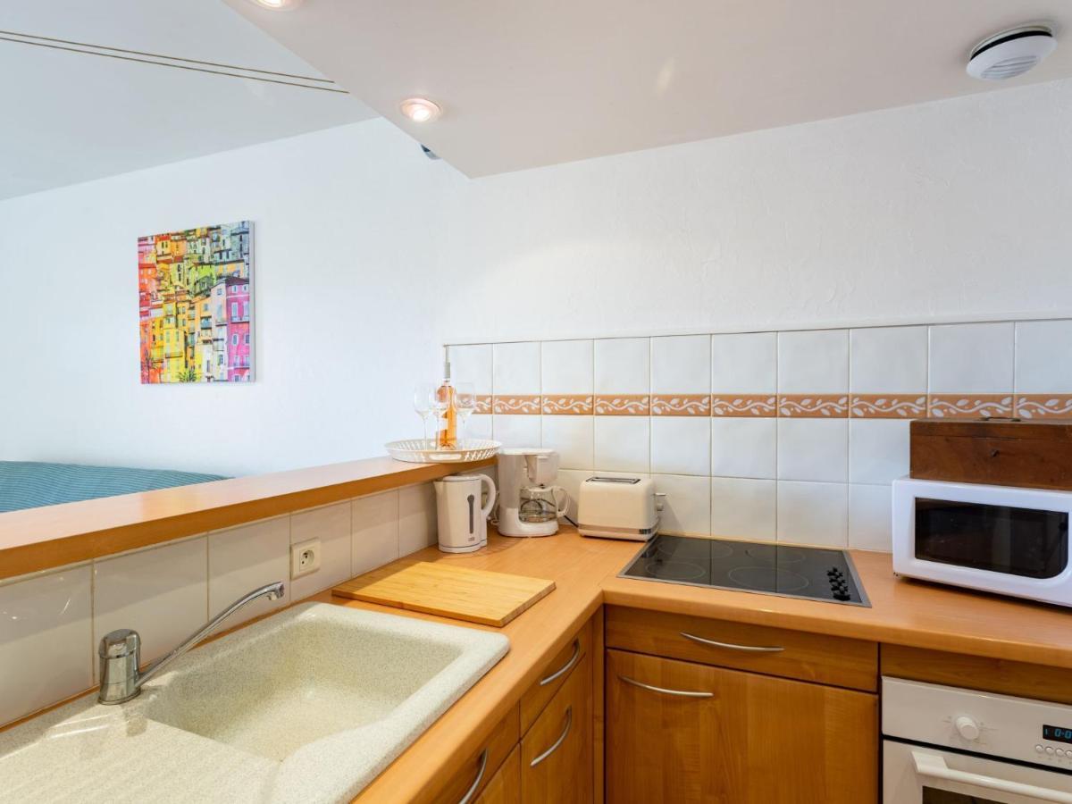 Apartment Le Port De Bormes By Interhome מראה חיצוני תמונה