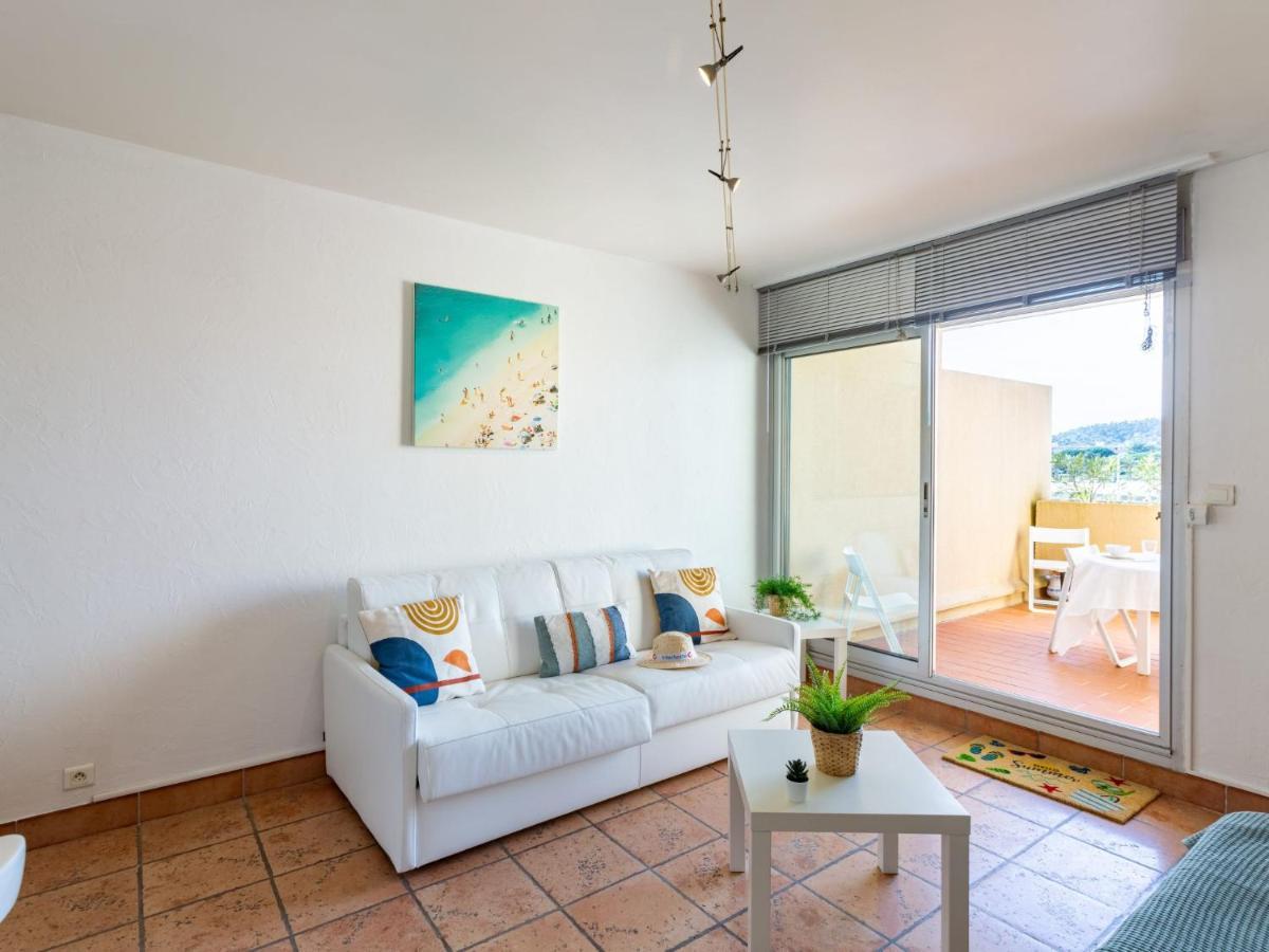 Apartment Le Port De Bormes By Interhome מראה חיצוני תמונה